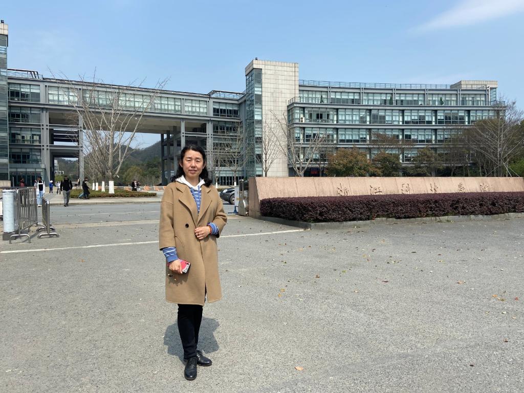 朱晓丽
